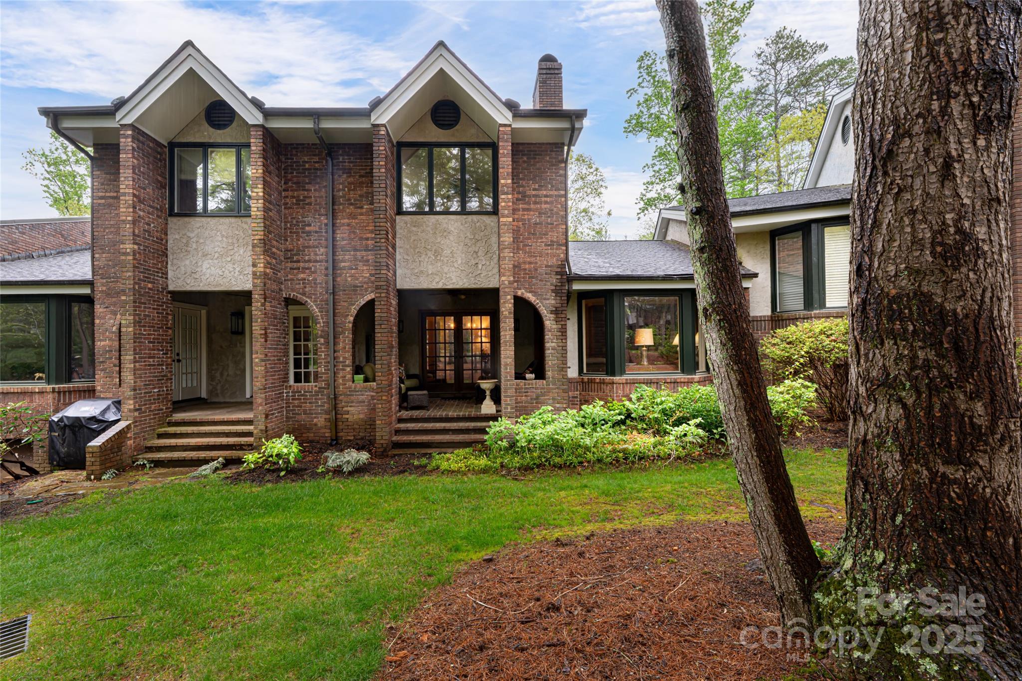 11 Bourne Lane Asheville NC 28803