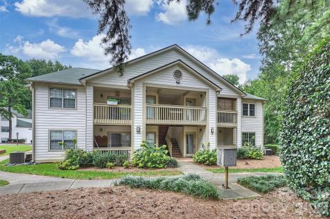 1031 Churchill Downs Court Charlotte NC 28211