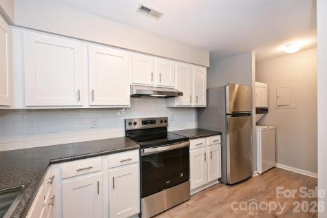 1031 Churchill Downs Court Charlotte NC 28211