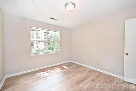 1031 Churchill Downs Court Charlotte NC 28211