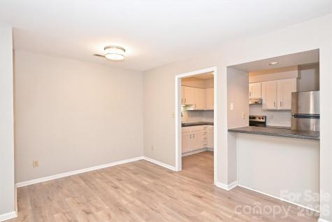 1031 Churchill Downs Court Charlotte NC 28211