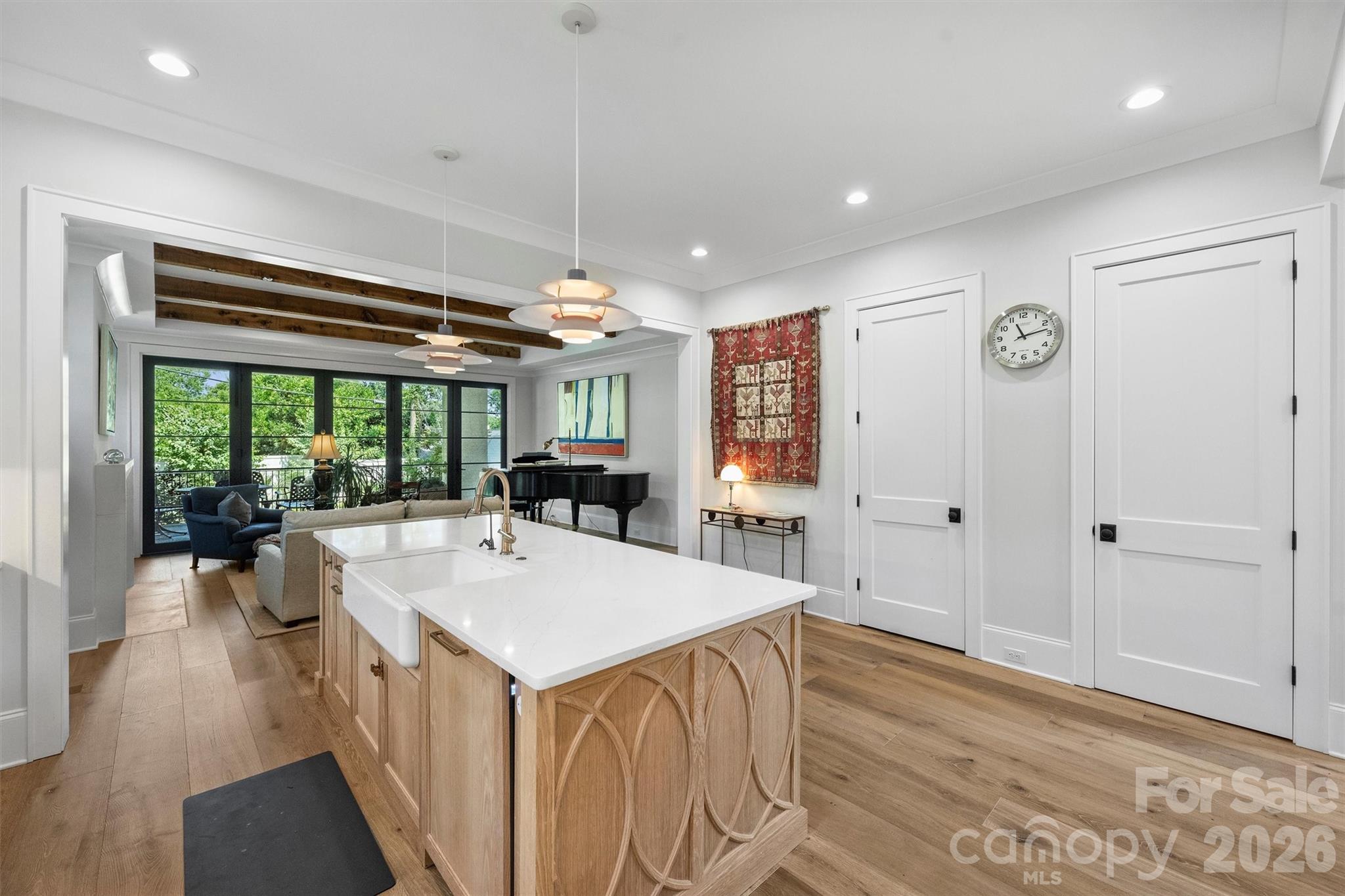 2714 Selwyn Avenue Charlotte NC 28209