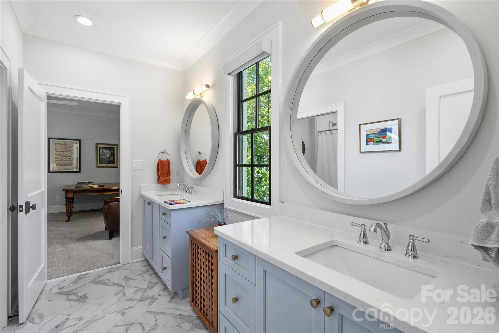 2714 Selwyn Avenue Charlotte NC 28209