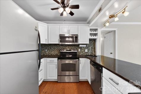 2606 Park Road Charlotte NC 28209