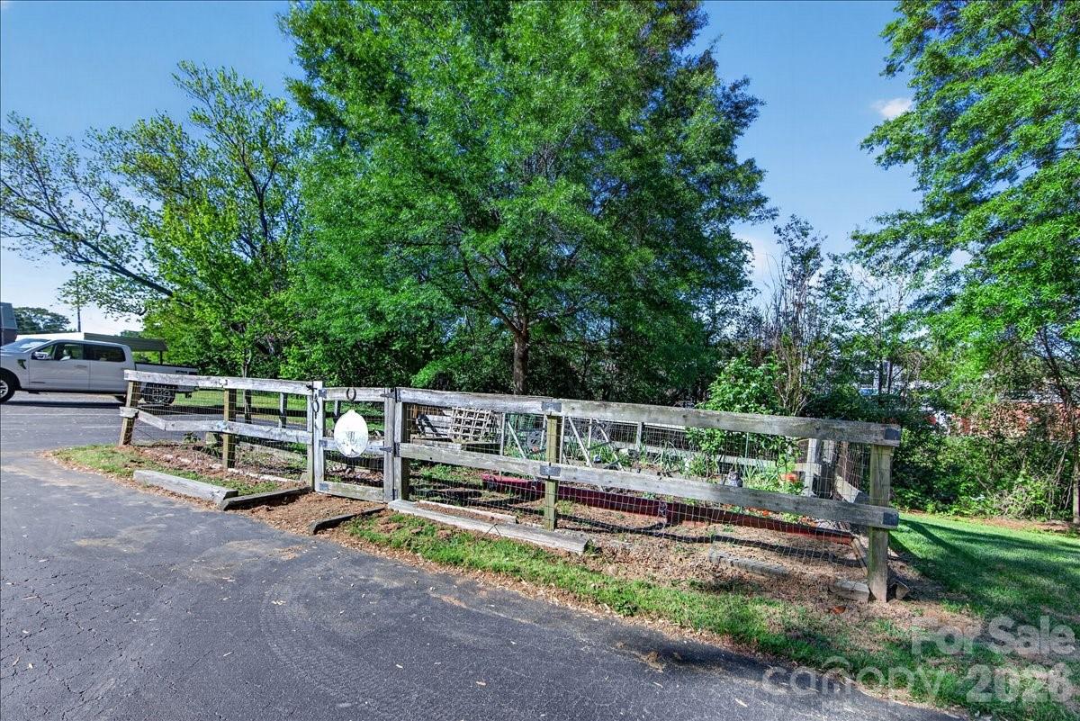 2606 Park Road Charlotte NC 28209