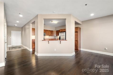 475 S Church Street Hendersonville NC 28792