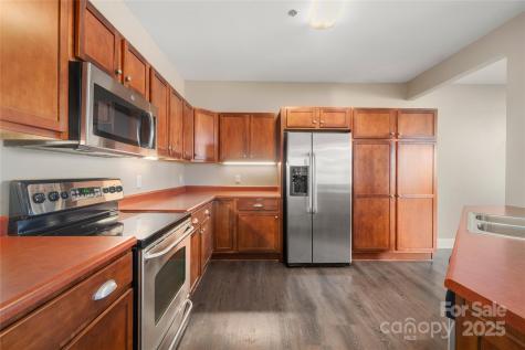 475 S Church Street Hendersonville NC 28792