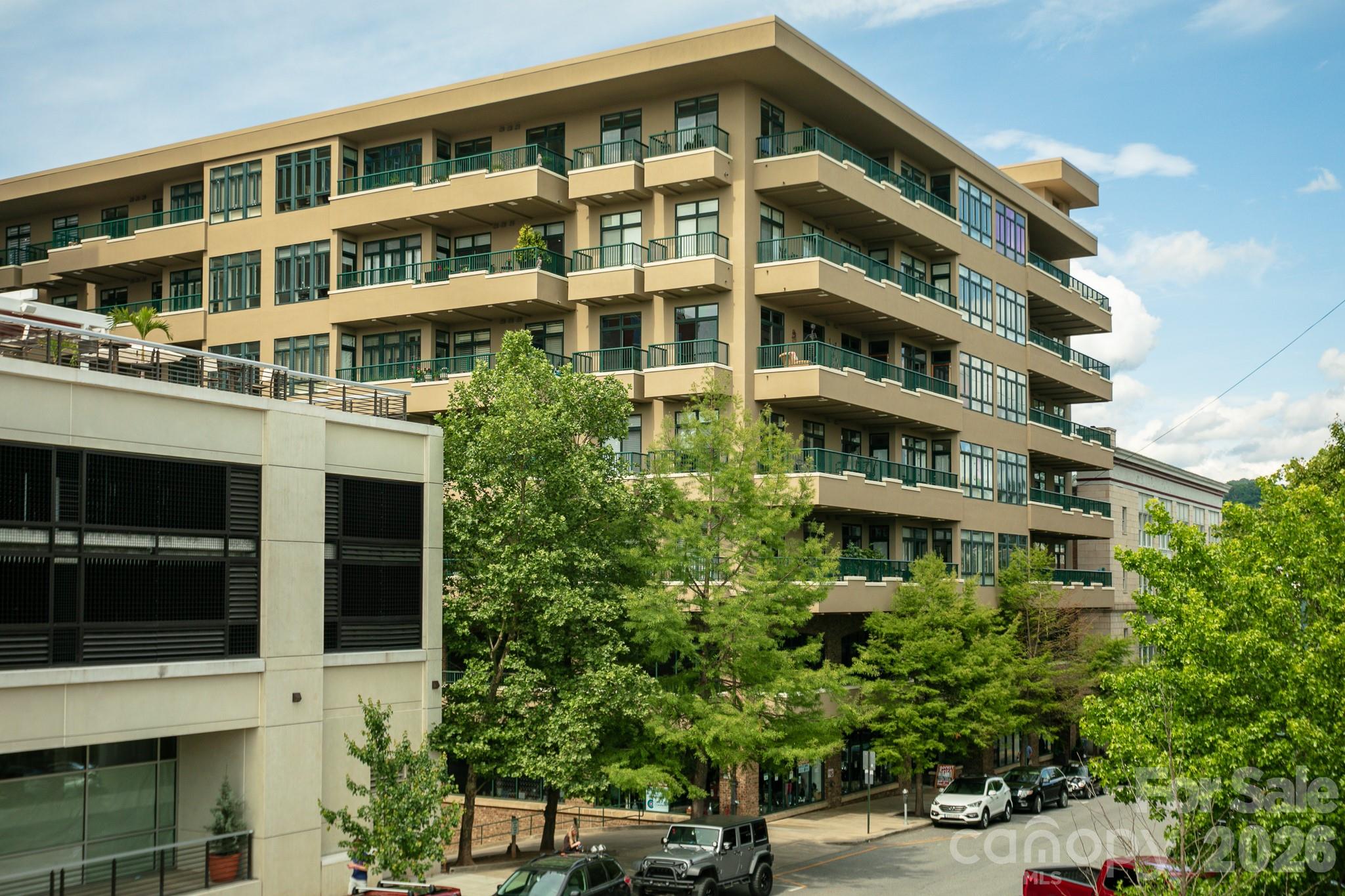 21 Battery Park Avenue Asheville NC 28801