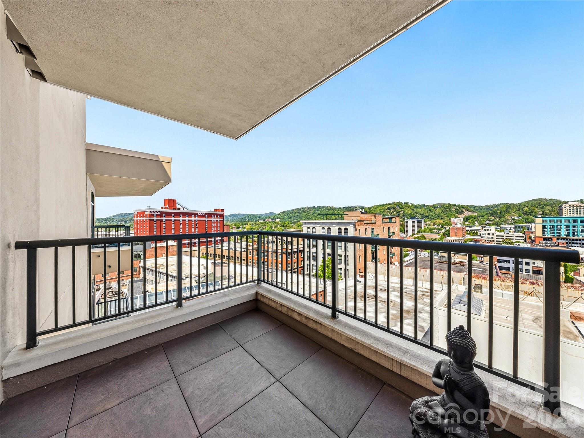 21 Battery Park Avenue Asheville NC 28801
