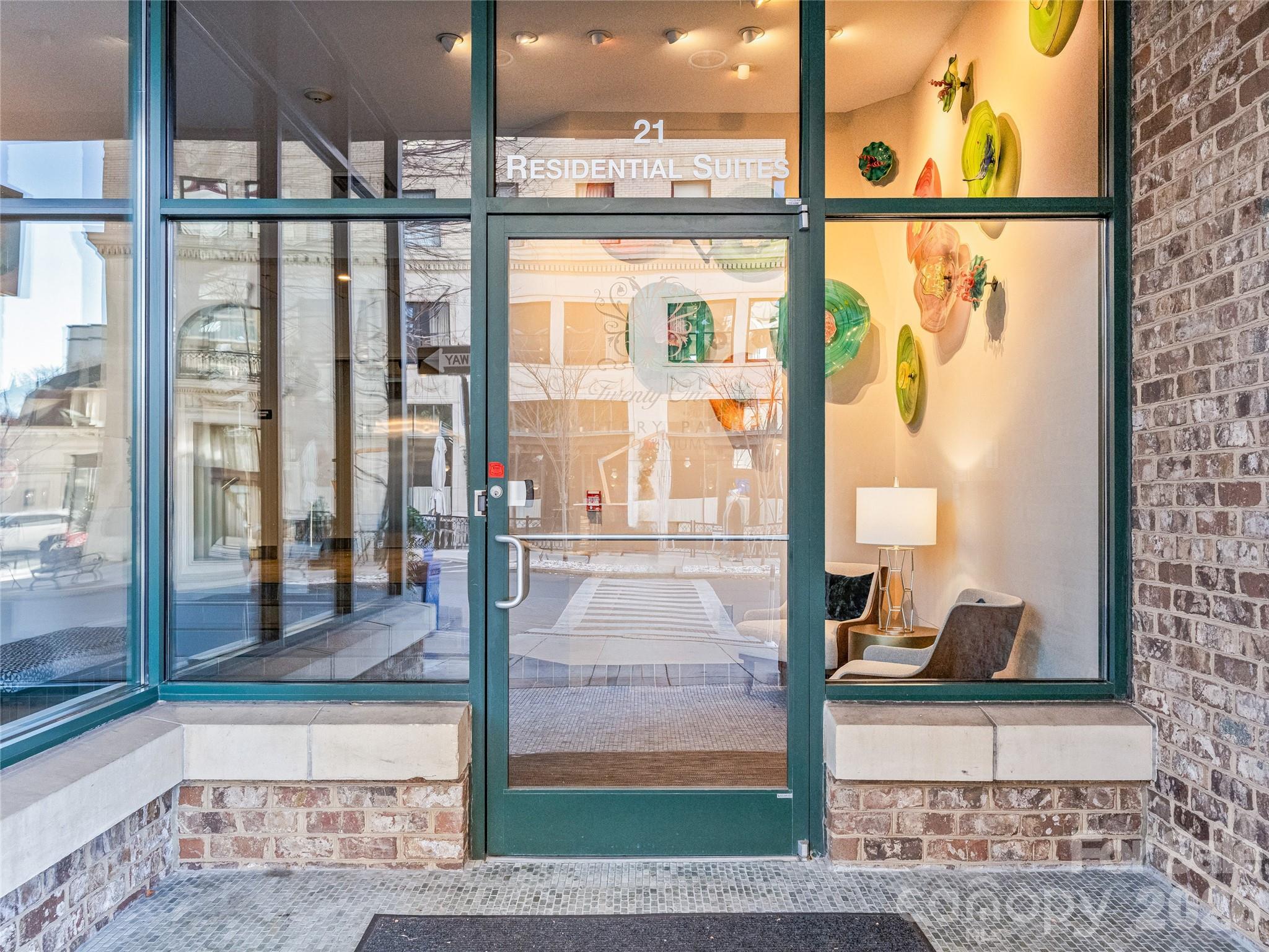 21 Battery Park Avenue Asheville NC 28801