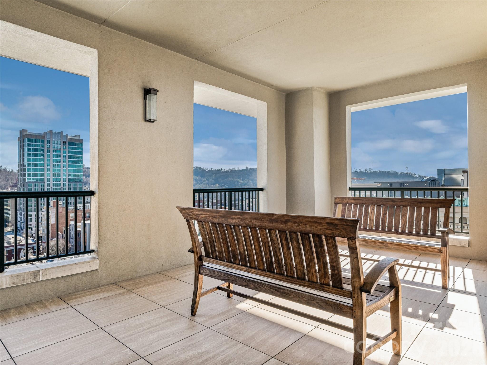 21 Battery Park Avenue Asheville NC 28801