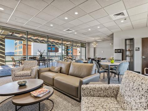 21 Battery Park Avenue Asheville NC 28801