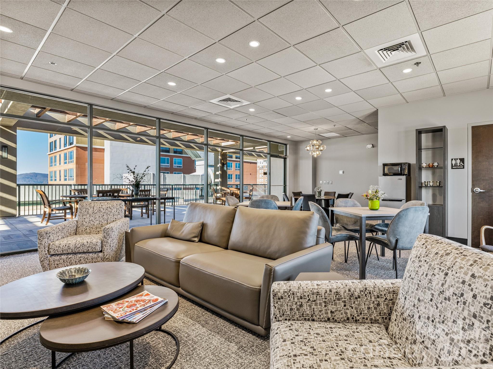 21 Battery Park Avenue Asheville NC 28801