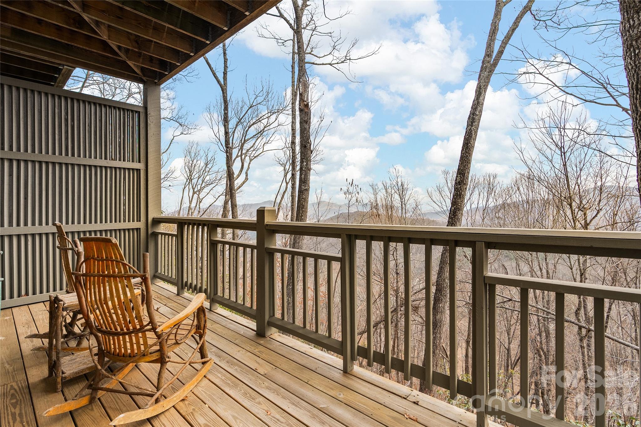 121 Stoney Falls Loop Burnsville NC 28714