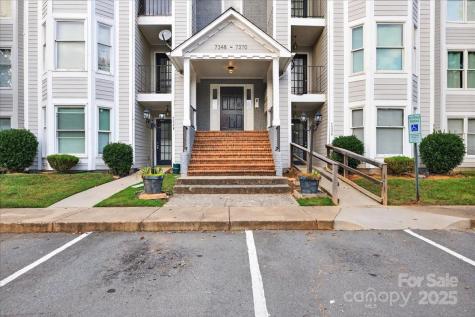 7348 Rose Terrace Court Charlotte NC 28215