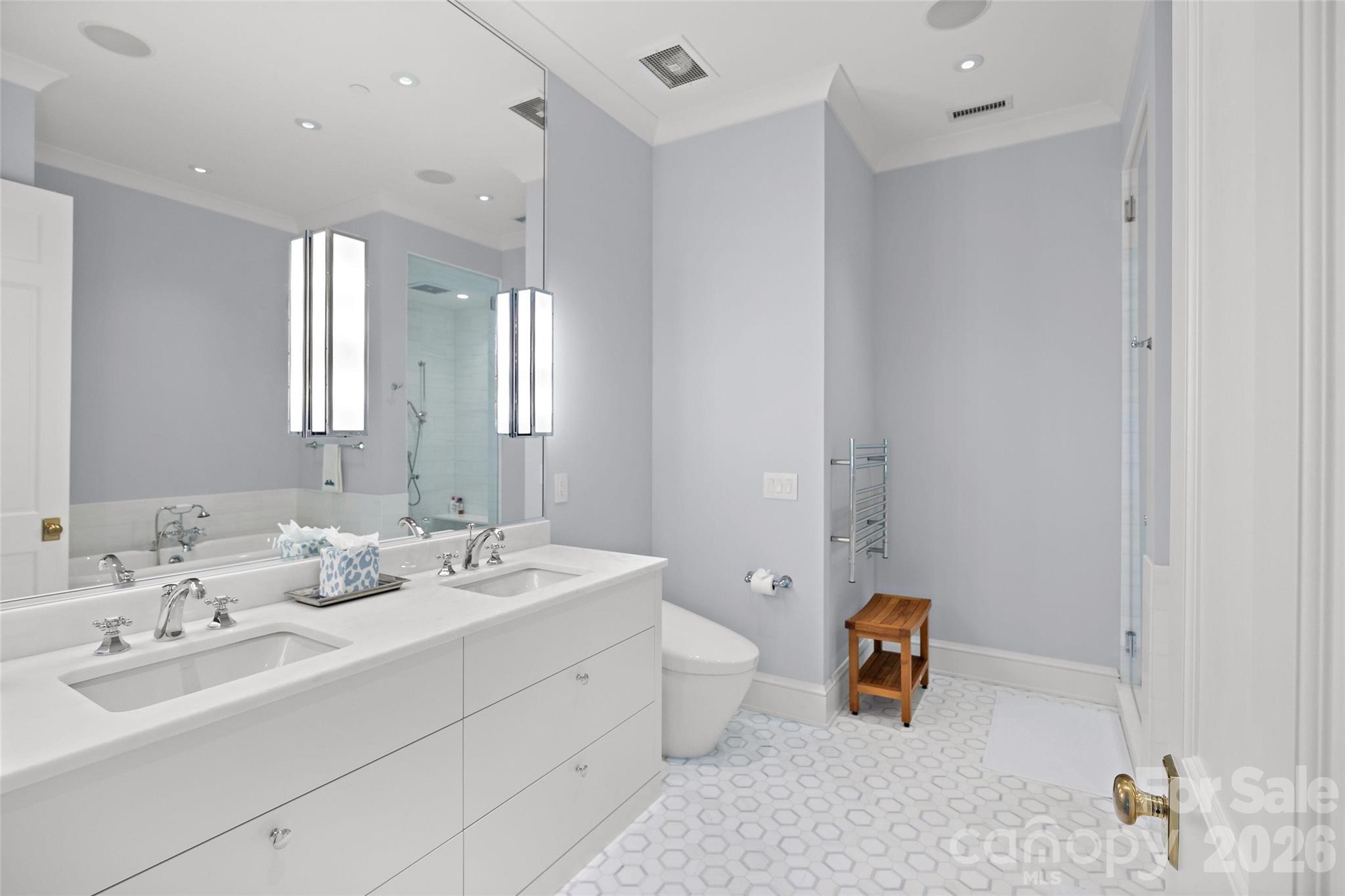 182 Cherokee Road Charlotte NC 28207