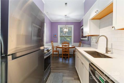 811 E Morehead Street Charlotte NC 28202