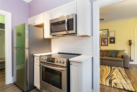 811 E Morehead Street Charlotte NC 28202