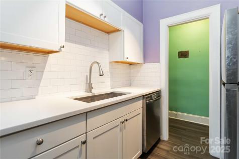 811 E Morehead Street Charlotte NC 28202