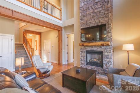110 Saddle Notch Lane Tuckasegee NC 28783