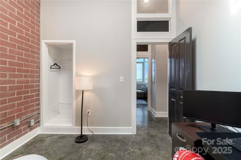 710 W Trade Street Charlotte NC 28202