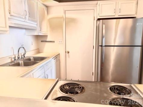 50 Ravencroft Lane Asheville NC 28803