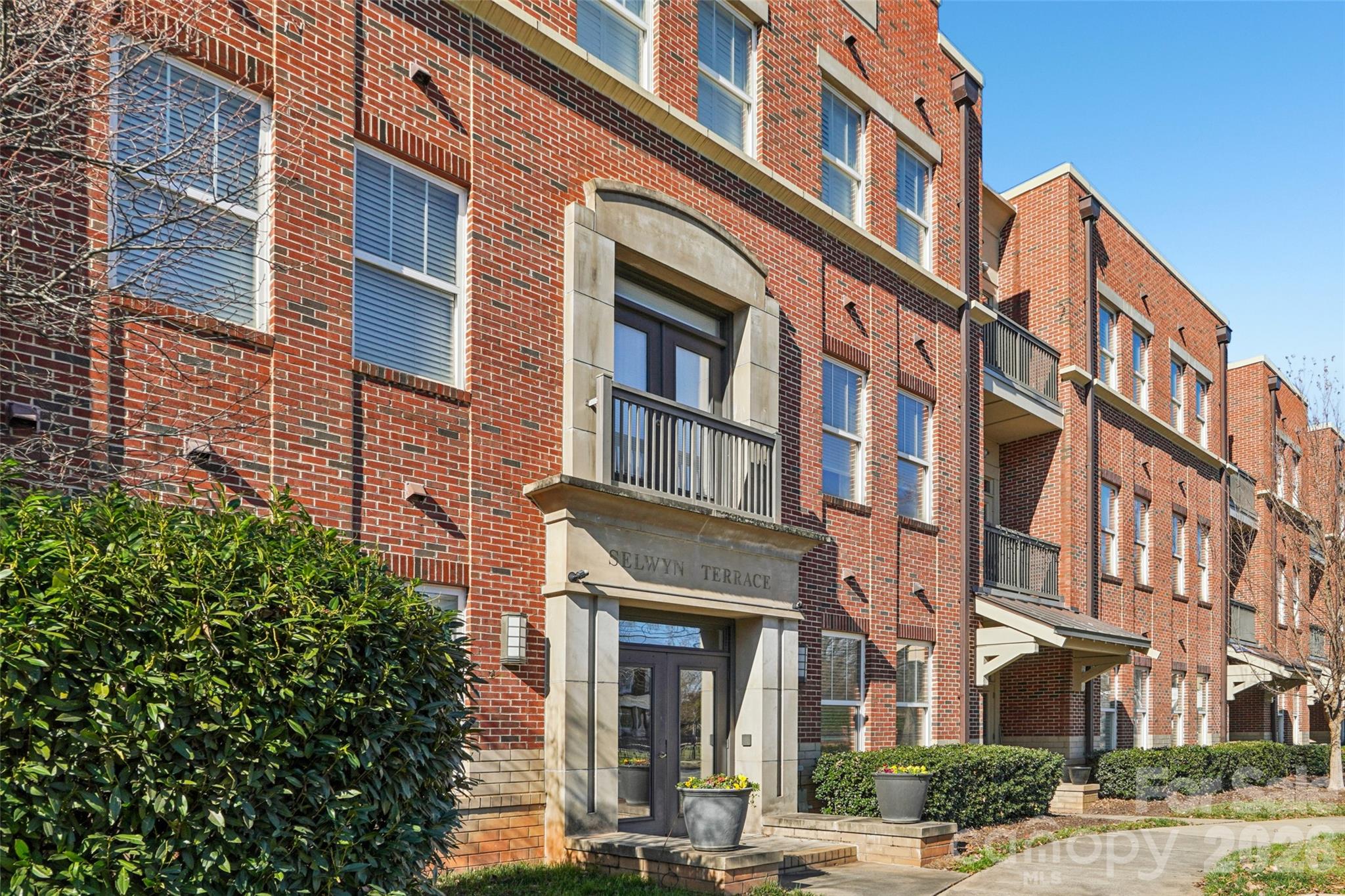2952 Selwyn Avenue Charlotte NC 28209