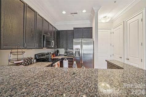 2952 Selwyn Avenue Charlotte NC 28209