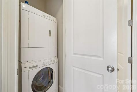 2952 Selwyn Avenue Charlotte NC 28209