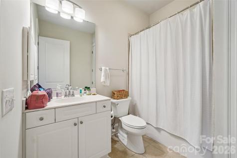 2952 Selwyn Avenue Charlotte NC 28209