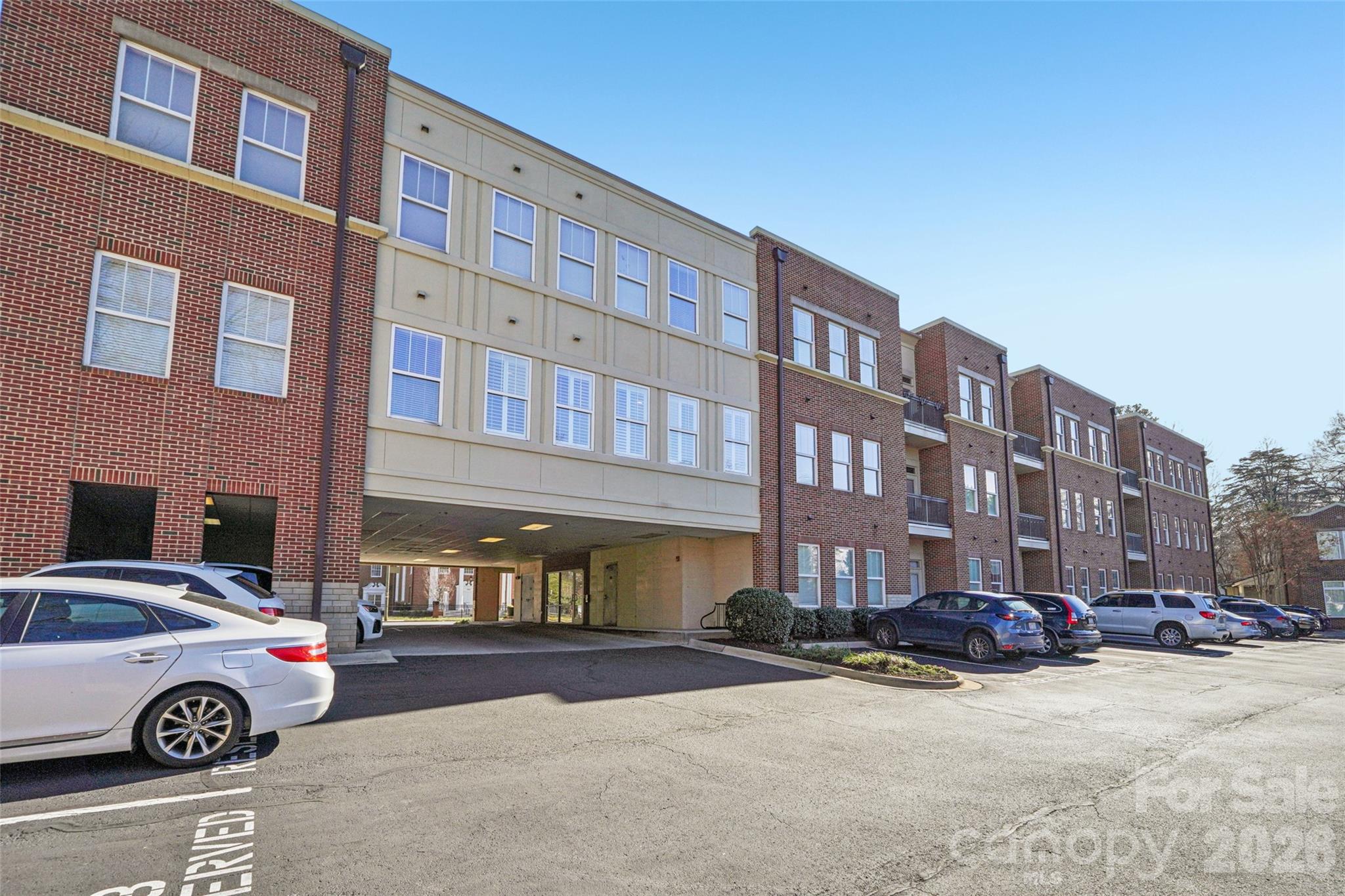 2952 Selwyn Avenue Charlotte NC 28209