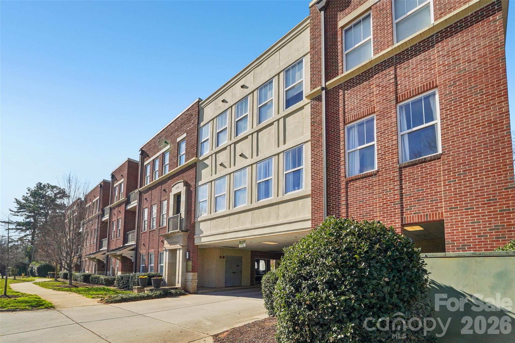 2952 Selwyn Avenue Charlotte NC 28209