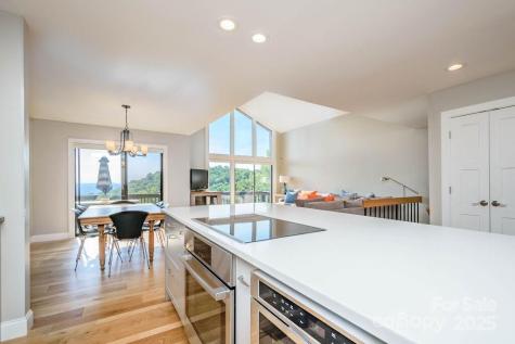 153 Country Ridge Road Laurel Park NC 28739