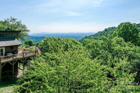 153 Country Ridge Road Laurel Park NC 28739