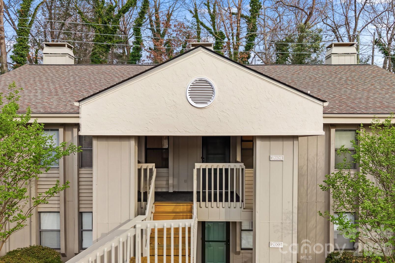 2604 Vineyard Boulevard Asheville NC 28805