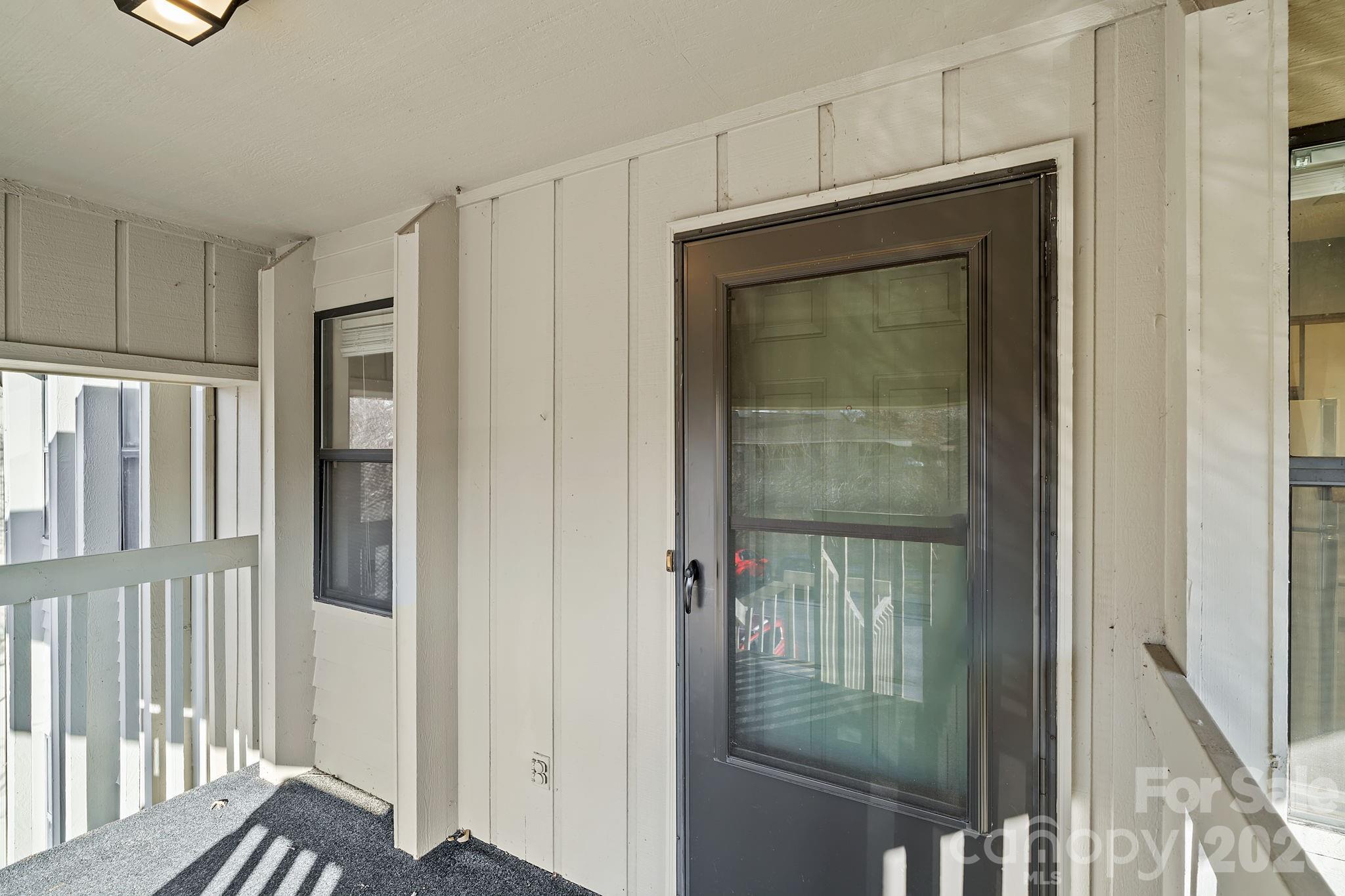 2604 Vineyard Boulevard Asheville NC 28805