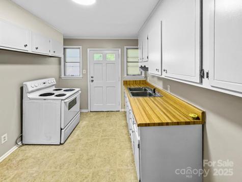 3014 Marlborough Road Charlotte NC 28208