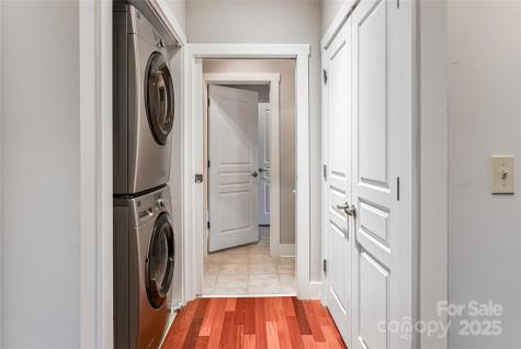 9 Kenilworth Knoll Asheville NC 28805