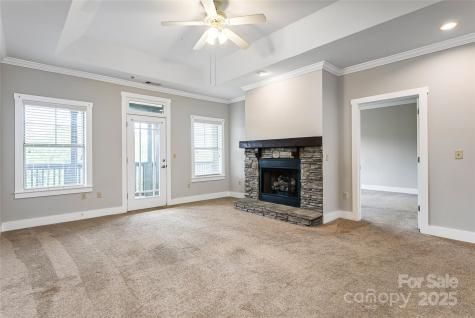 9 Kenilworth Knoll Asheville NC 28805