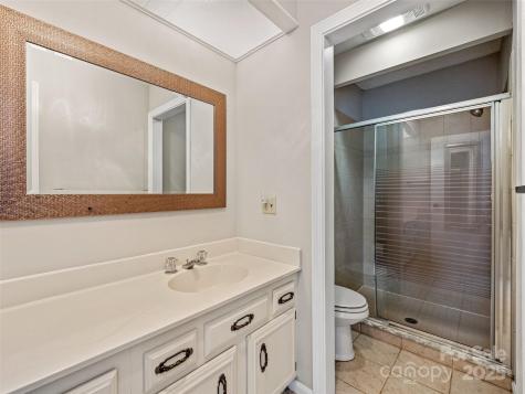 128 Country Ridge Road Hendersonville NC 28739