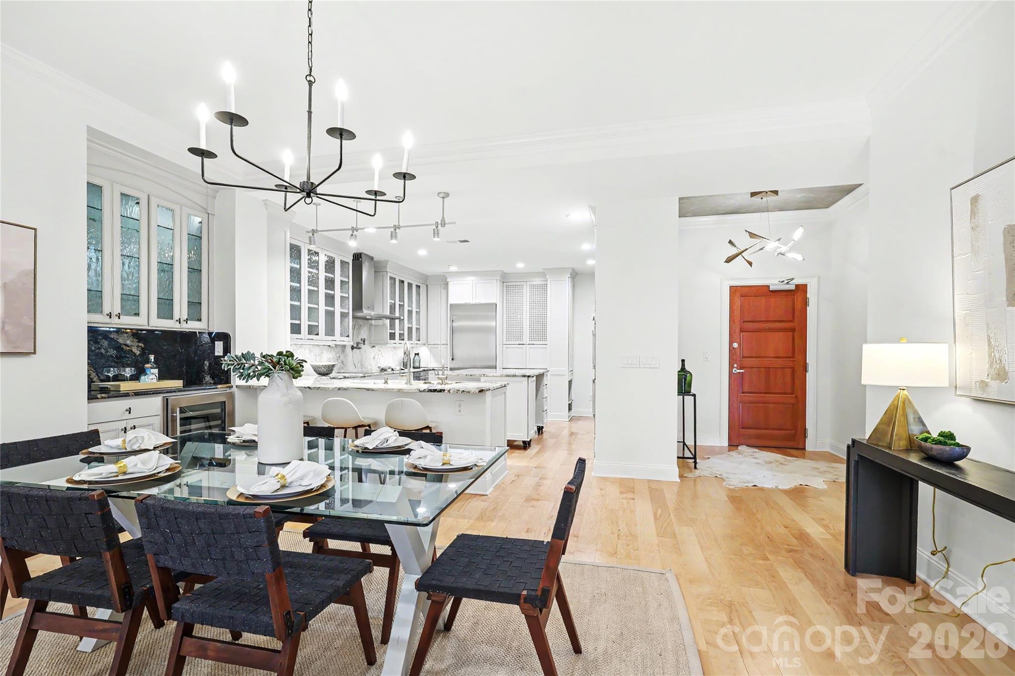 435 S Tryon Street Charlotte NC 28202