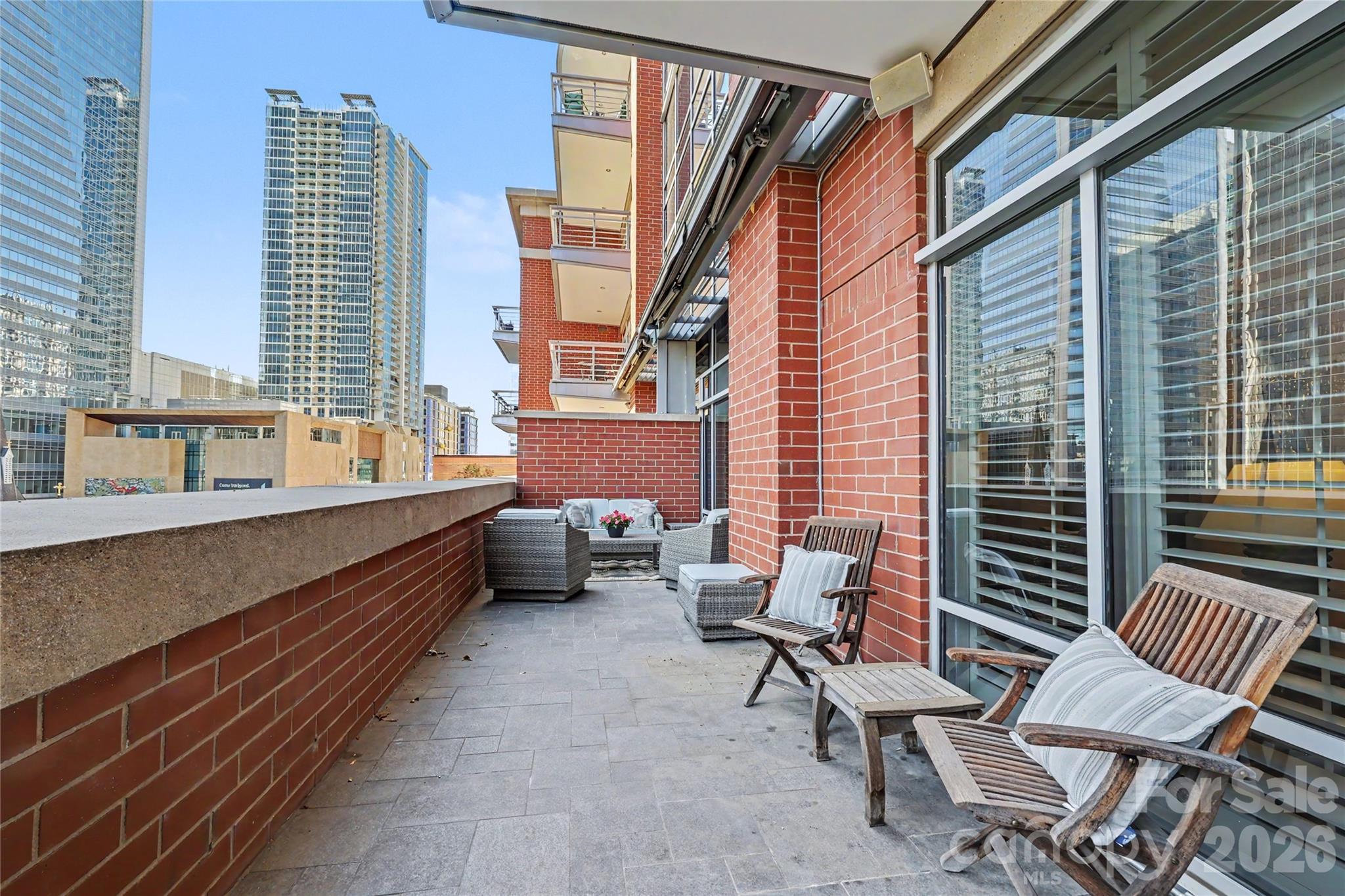 435 S Tryon Street Charlotte NC 28202