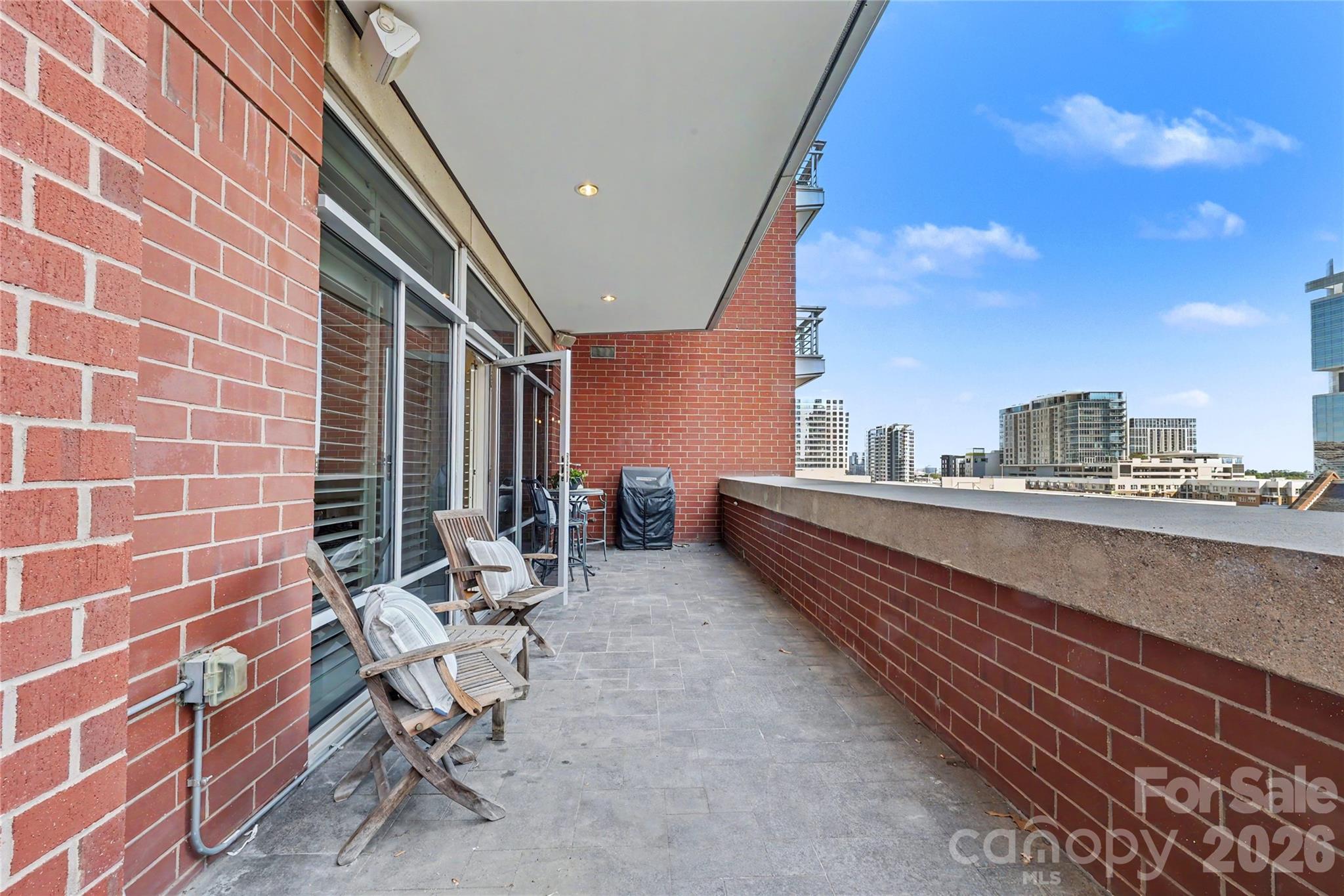 435 S Tryon Street Charlotte NC 28202
