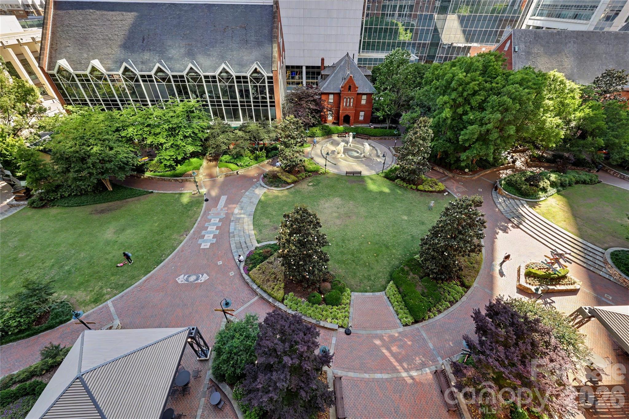 435 S Tryon Street Charlotte NC 28202