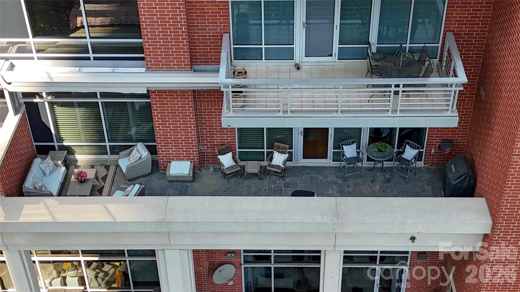 435 S Tryon Street Charlotte NC 28202