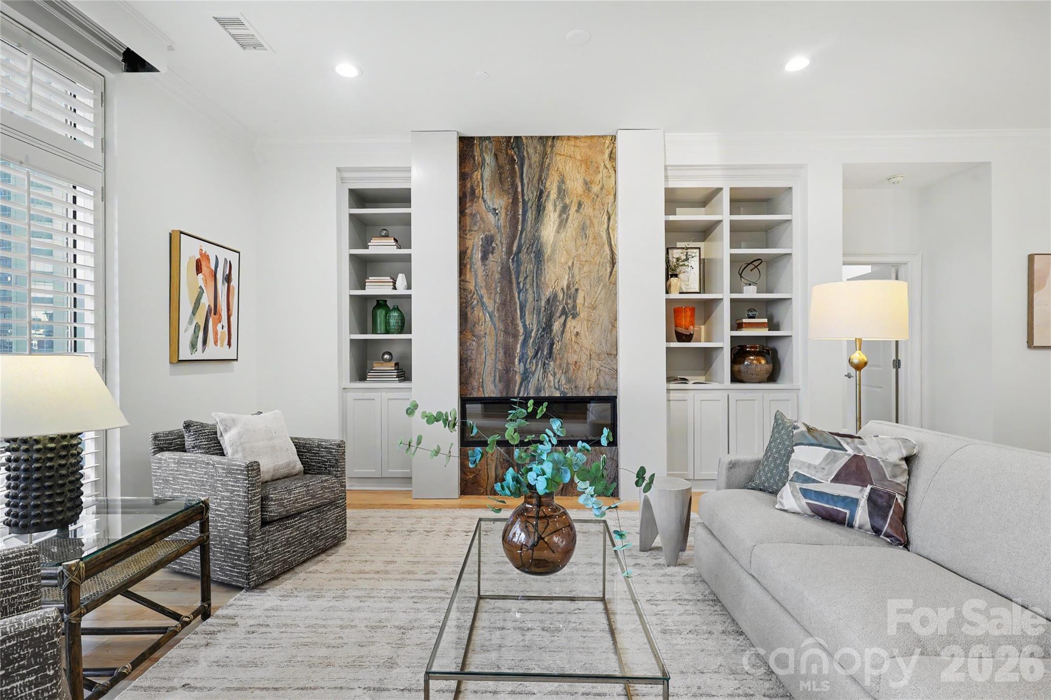435 S Tryon Street Charlotte NC 28202