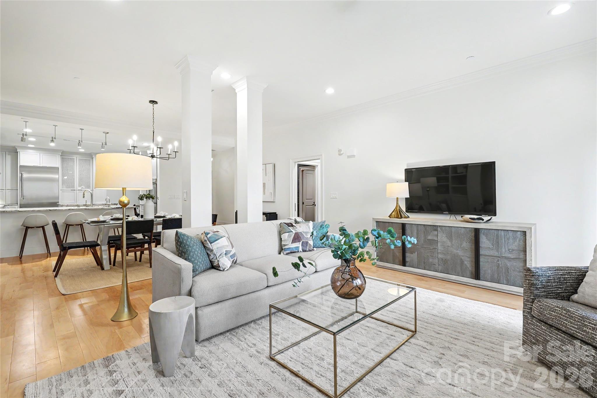 435 S Tryon Street Charlotte NC 28202