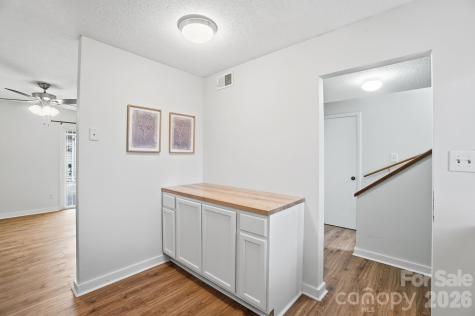 1648 Hollow Drive Charlotte NC 29212