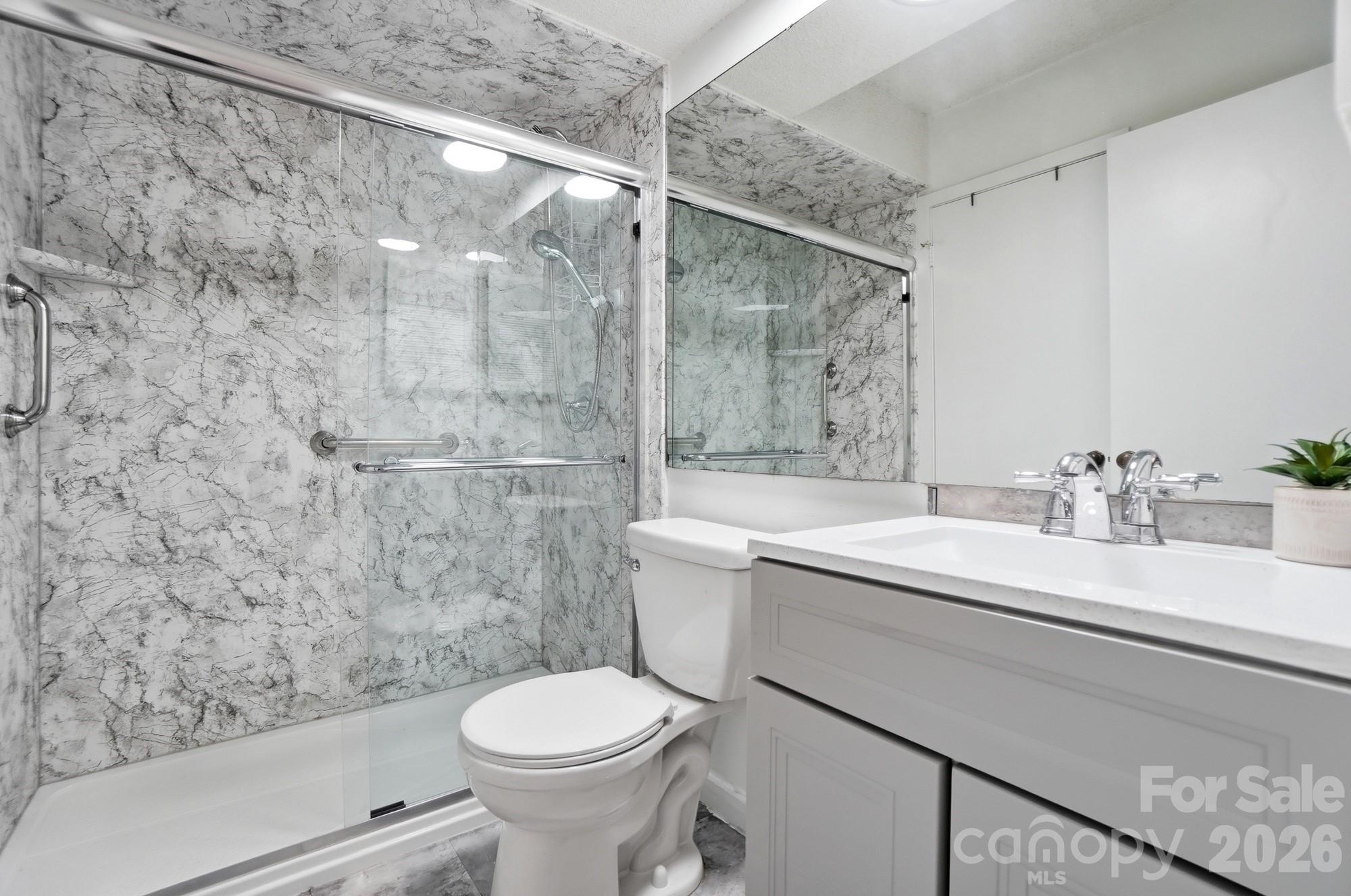 1648 Hollow Drive Charlotte NC 29212