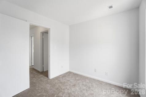1648 Hollow Drive Charlotte NC 29212